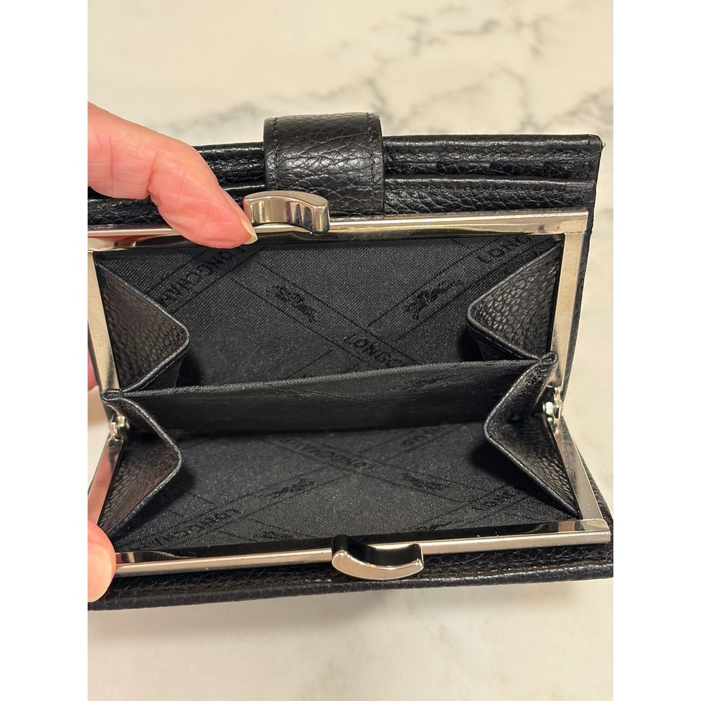 Longchamp Le Foulonne Black Pebbled Leather Bifold Kiss Lock Wallet - Picture 12 of 14